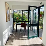 Sunny Escape - - Silva Downstairs
