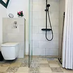 Sunny Escape - - Silva Downstairs *