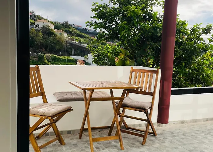 Sunny Escape - - Silva Downstairs 아파트